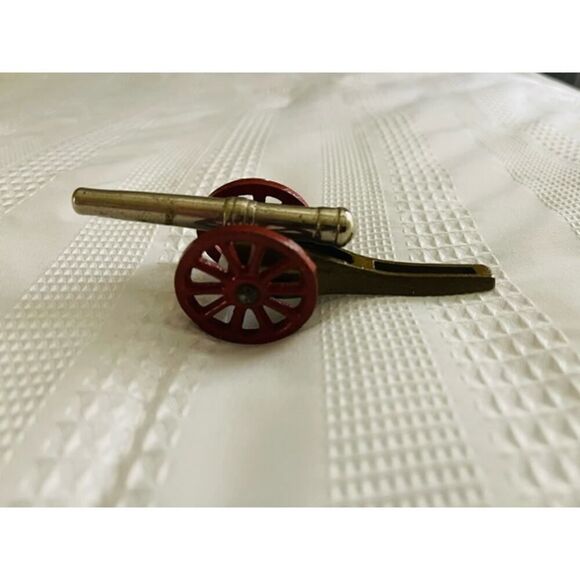 Barclay Manoil Lead Cannon WW1 Red Wheels - Picture 1 of 6
